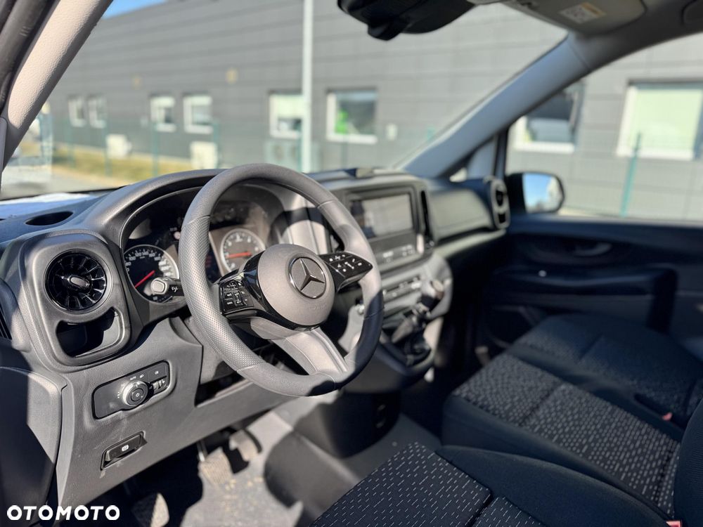 Mercedes-Benz Vito - 10