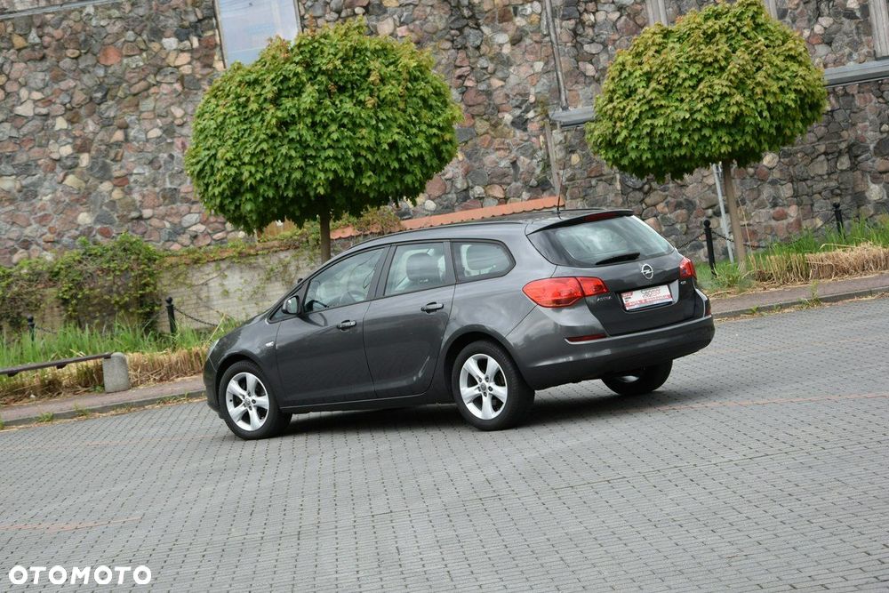 Opel Astra - 4