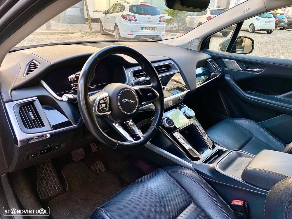 Jaguar I-Pace - 17