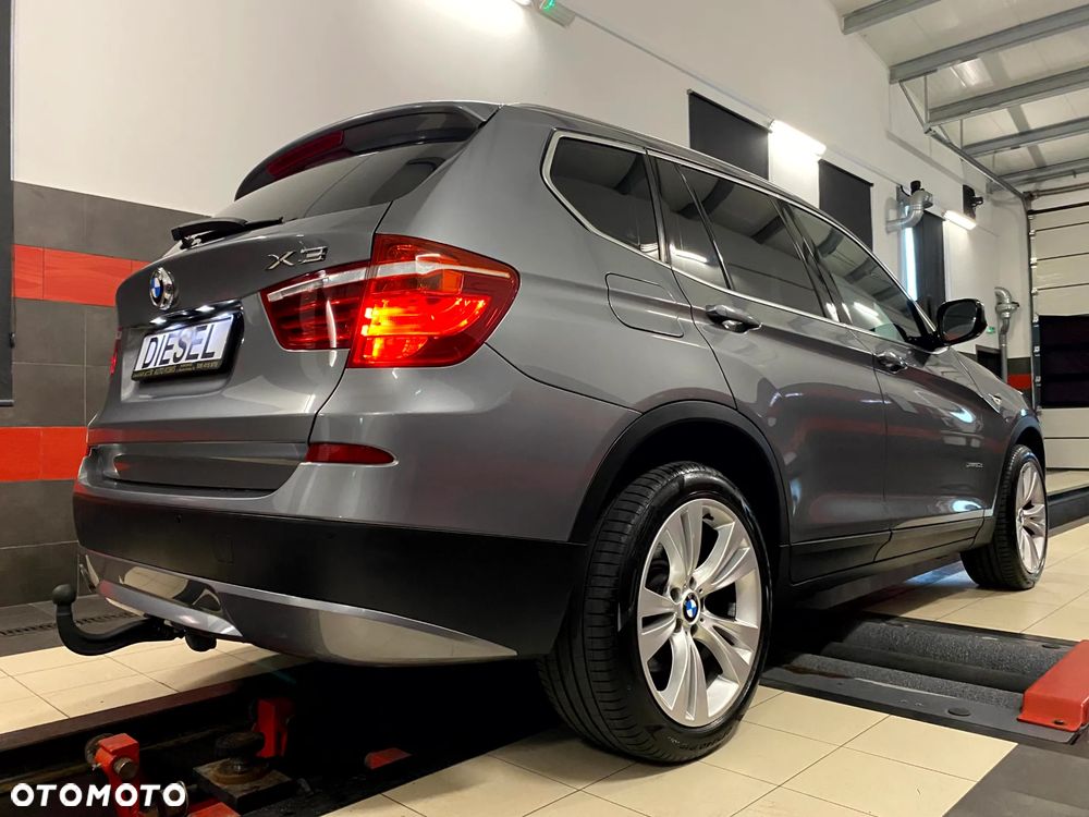 BMW X3 xDrive30d Advantage - 11
