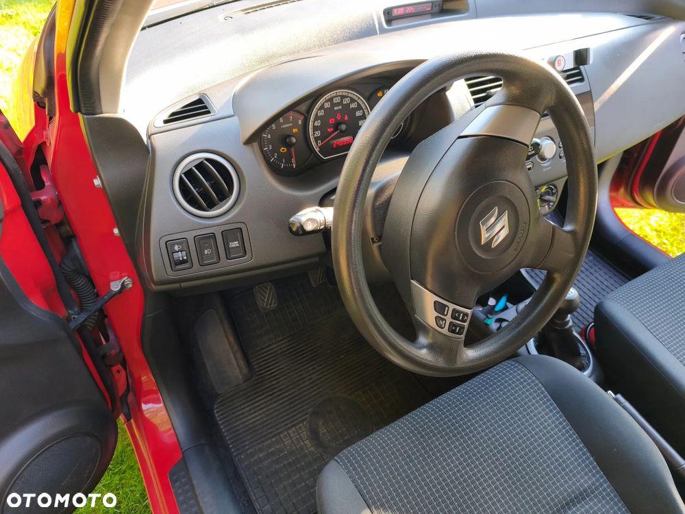 Suzuki Swift 1.3 GLX / Comfort - 6