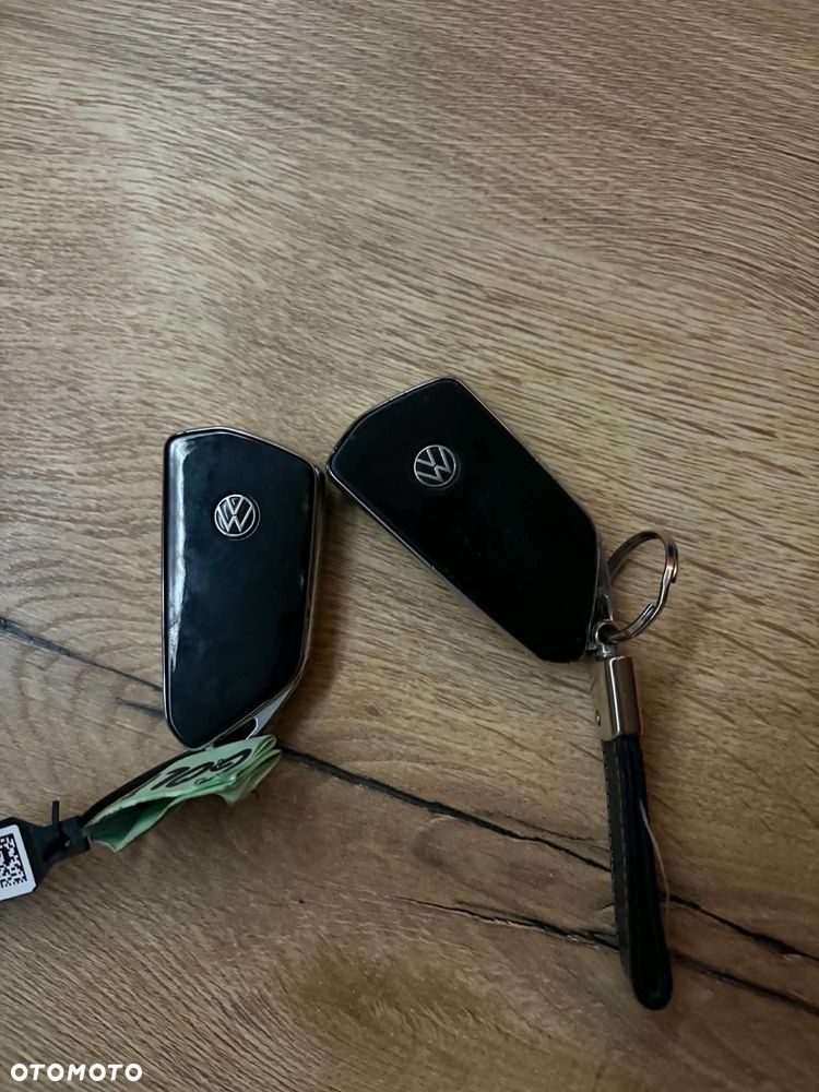 Volkswagen Golf 2.0 TDI SCR DSG Style - 23