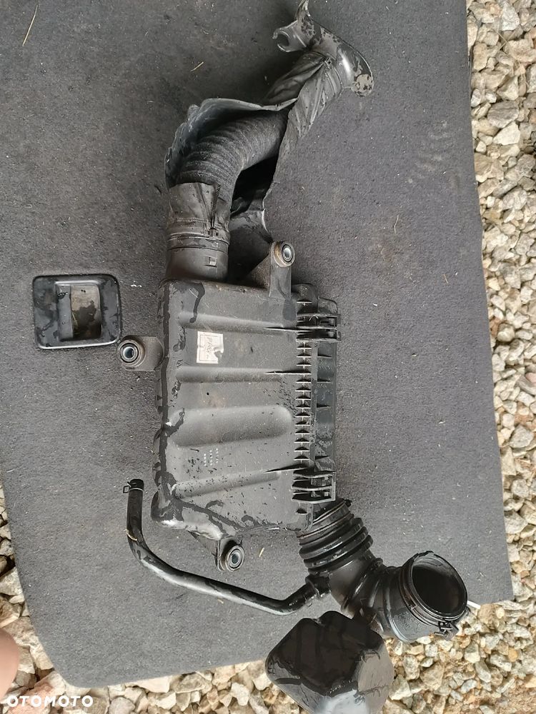 FILTR POWIETRZA OBUDOWA HYUNDAI I10 1.2 BENZYNA - 3