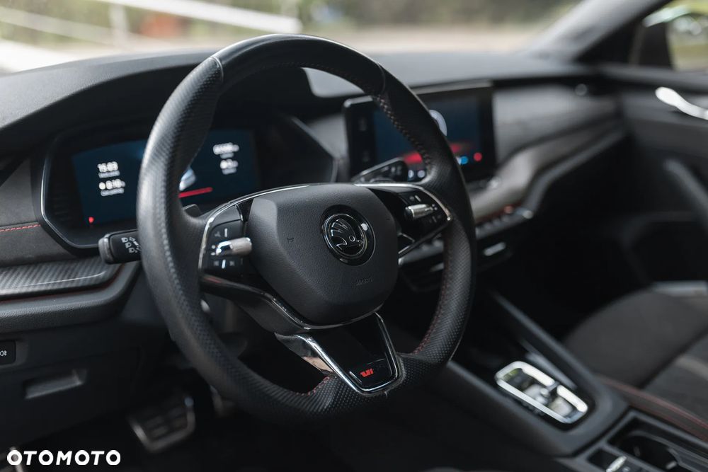 Skoda Octavia 2.0 TSI GPF RS 245 DSG - 19