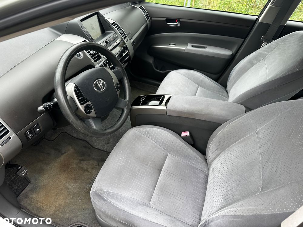 Toyota Prius 1.5 VVT-i Sol (nav) - 12