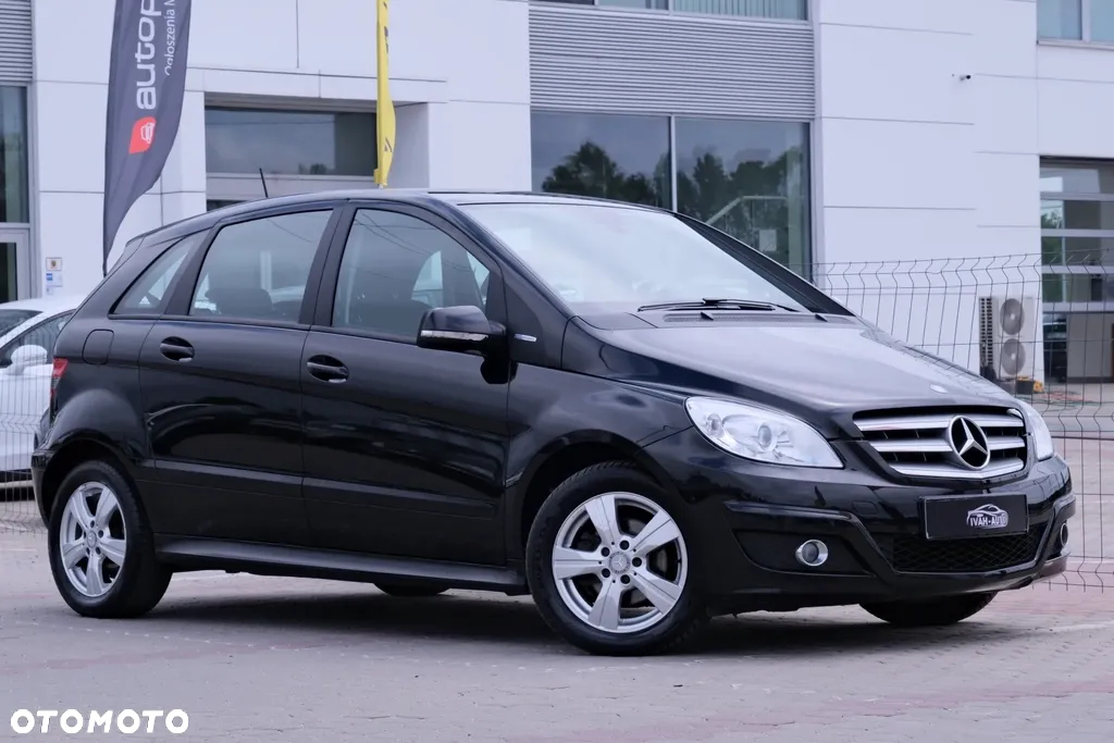 Mercedes-Benz Klasa B 180 BlueEffICIENCY - 3
