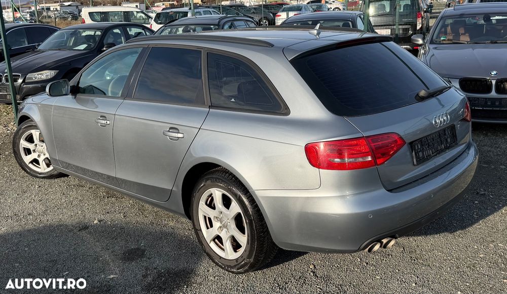 Audi A4 Avant 2.0 TDI DPF Ambiente - 14