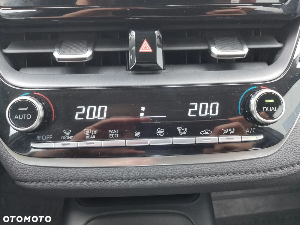 Toyota Corolla 1.5 Comfort - 21