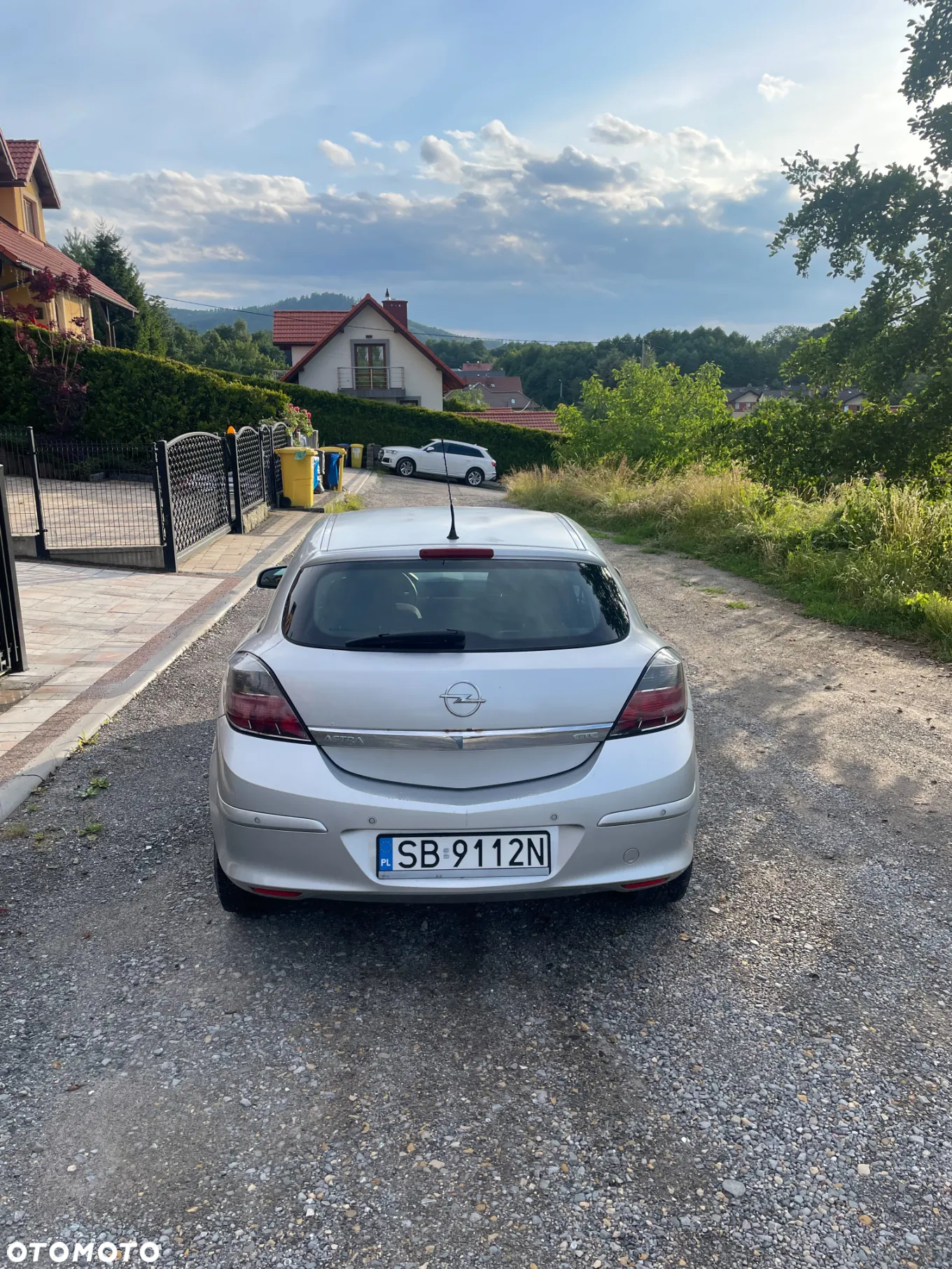 Opel Astra III GTC 1.6 Enjoy - 2