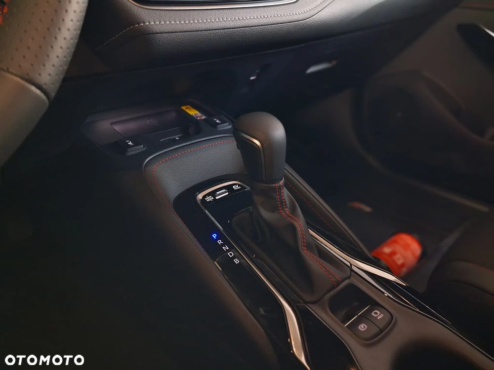 Toyota Corolla 1.8 Hybrid GR Sport - 16