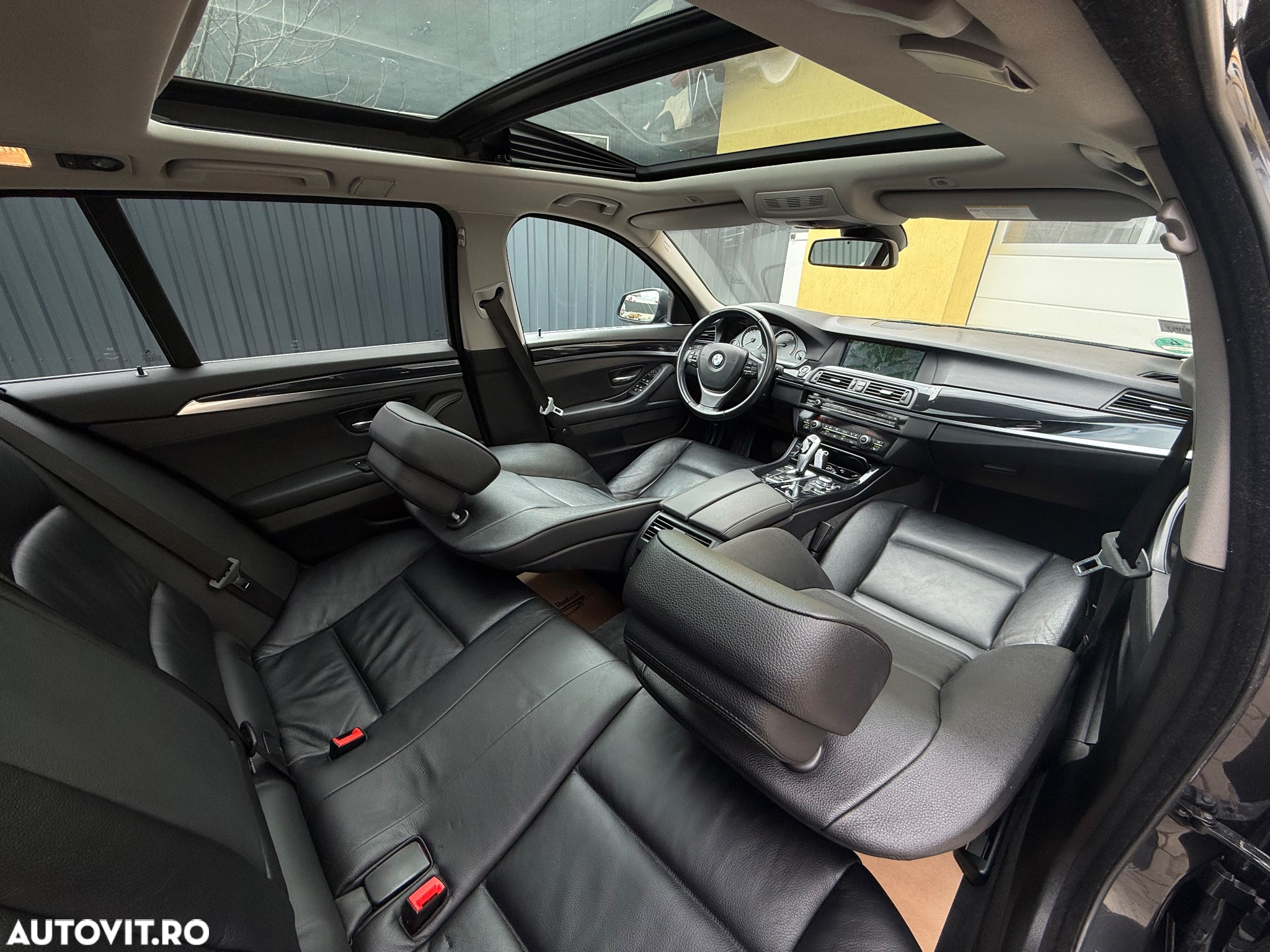 BMW Seria 5 525d Touring Aut. - 5