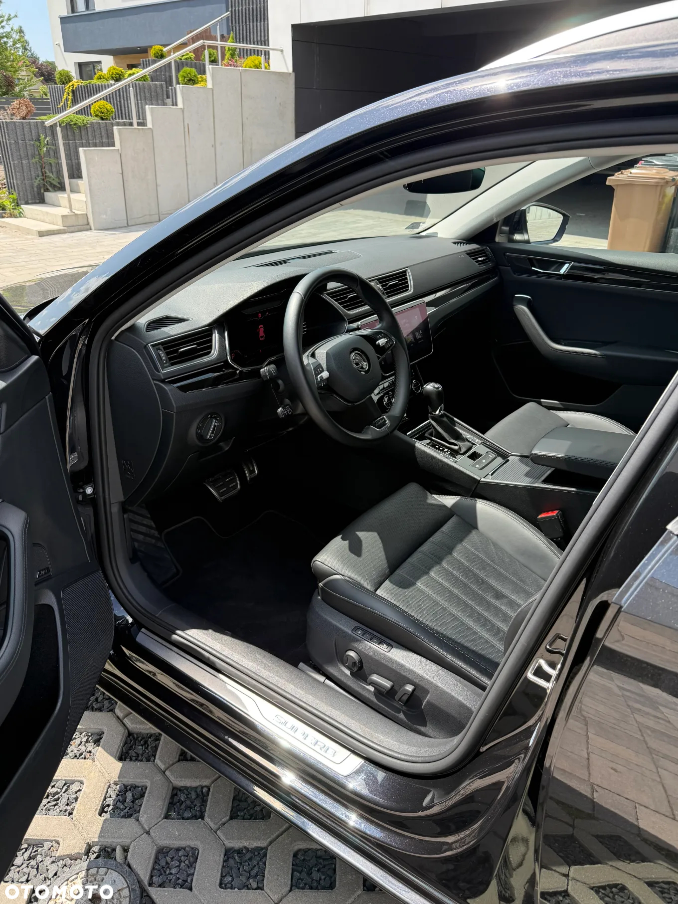 Skoda Superb 2.0 TDI SCR 4x4 L&K DSG - 15