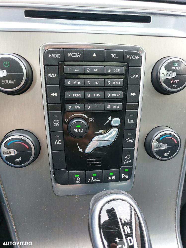 Volvo XC 60 - 10