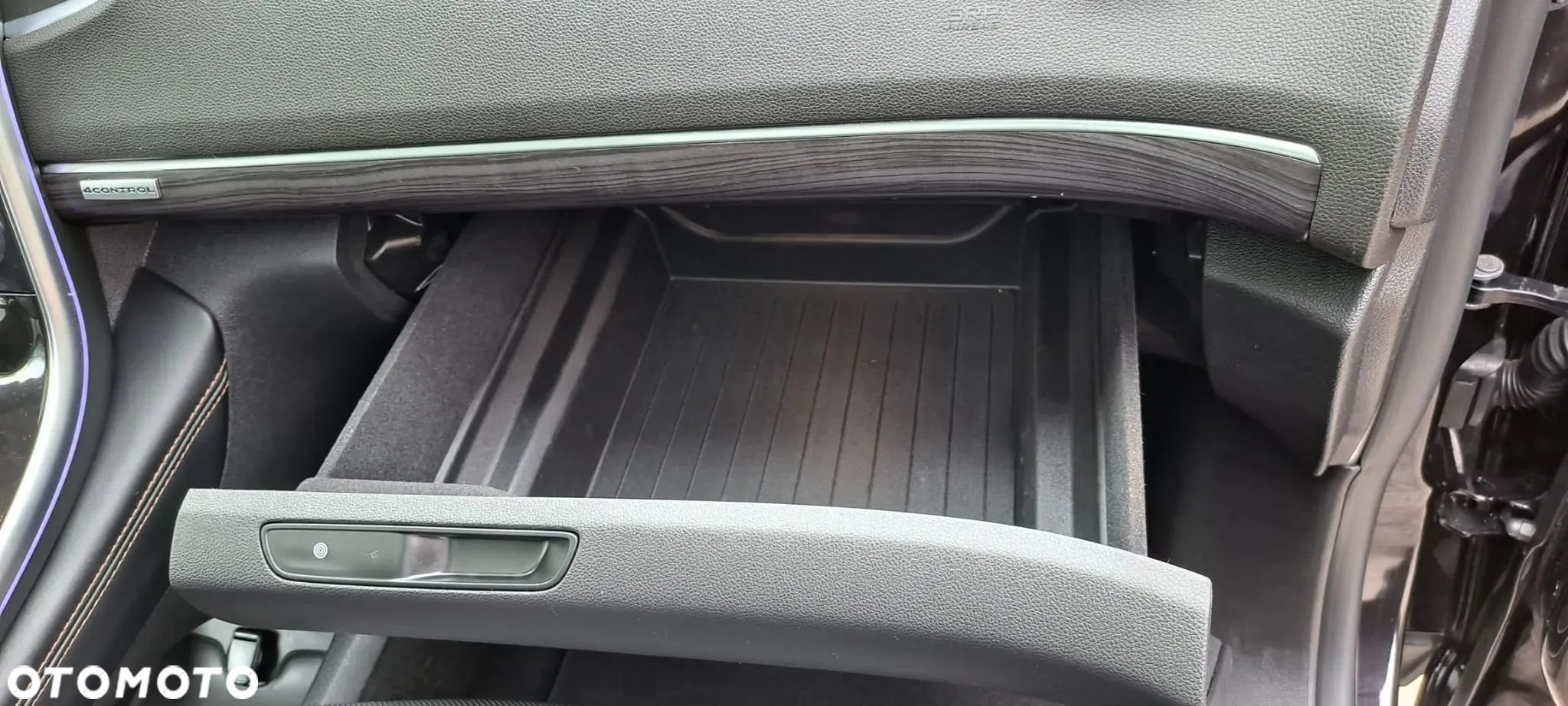 Renault Espace 2.0 Blue dCi Initiale Paris EDC - 16