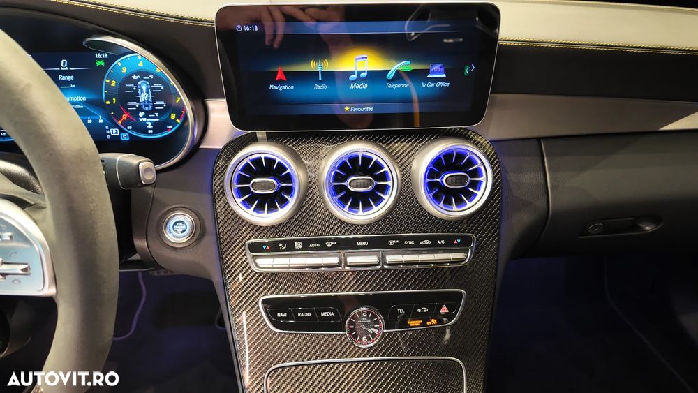 MERCEDES-BENZ C-Class 2022 — imagine 18