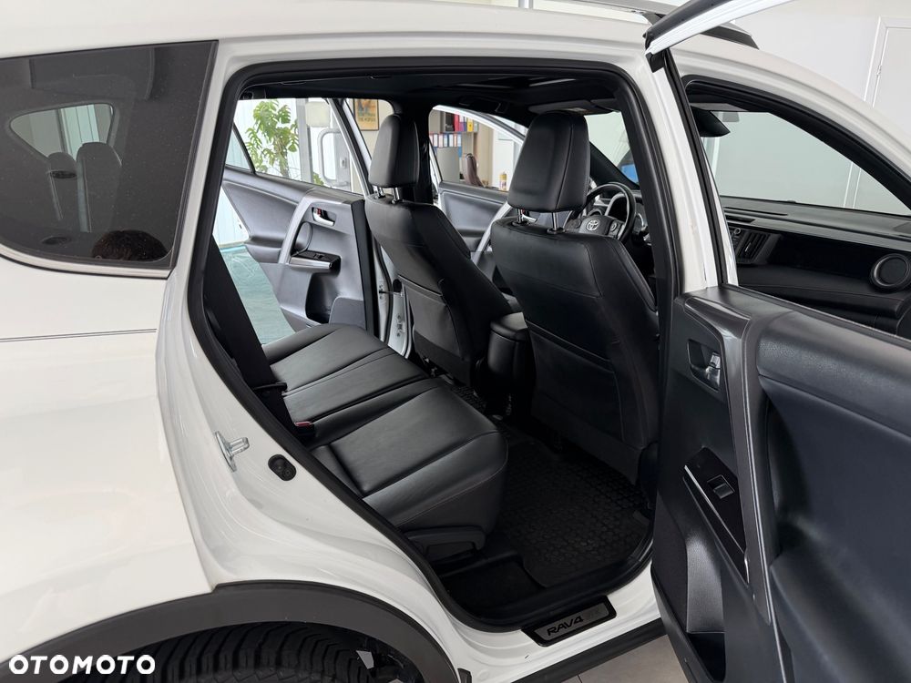 Toyota RAV4 - 33