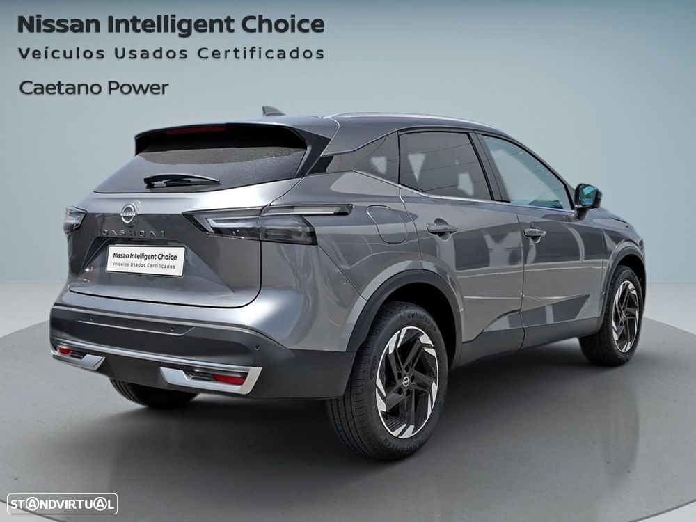 Nissan Qashqai 1.3 DIG-T Advance Xtronic - 16