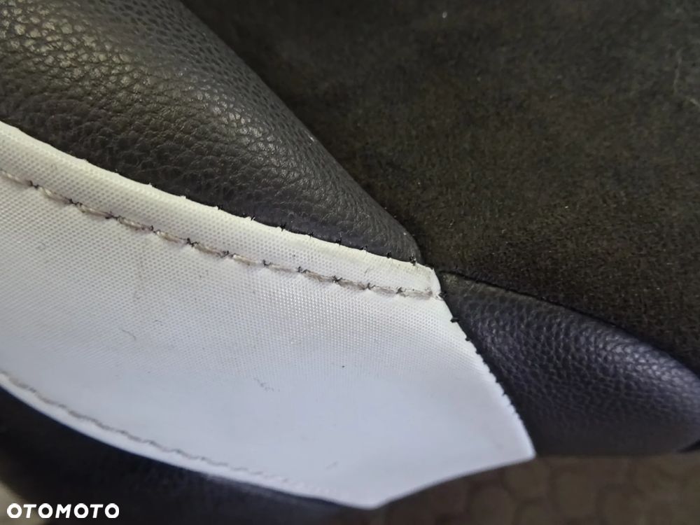 Fotele kanapa Alkantara  HB skora Seat Leon Cupra 5F III czesci - 7