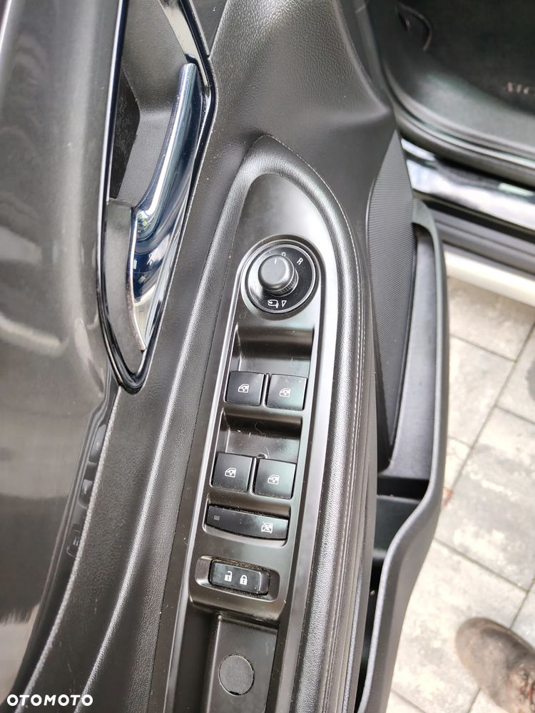 Opel Mokka - 10