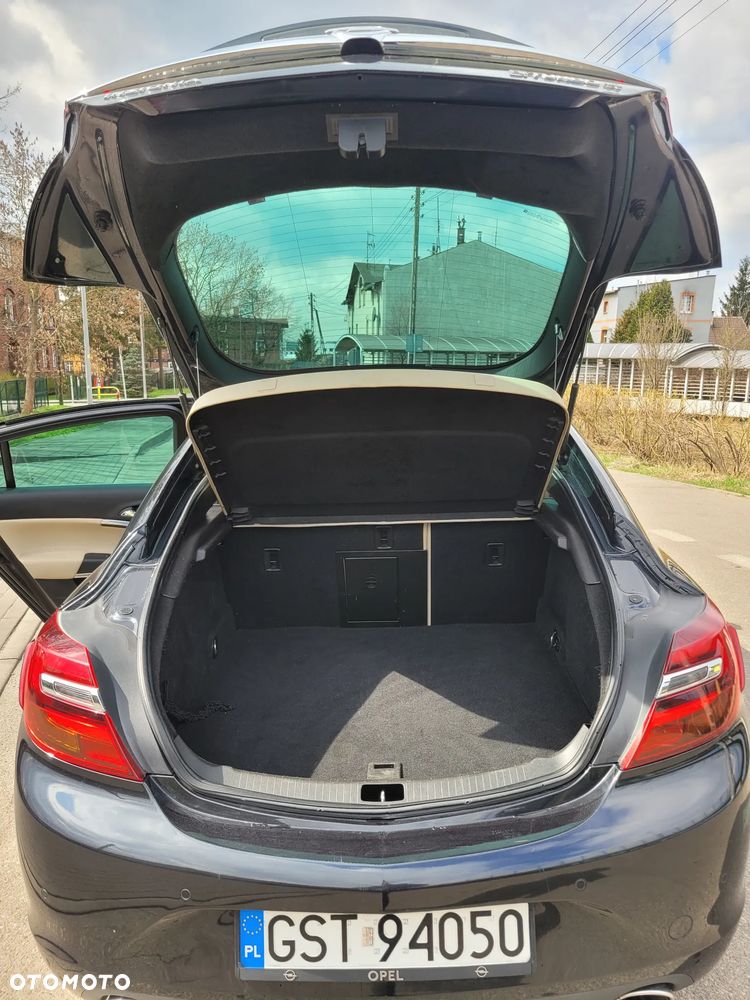 Opel Insignia 2.0 Bi Turbo CDTI 4x4 - 14