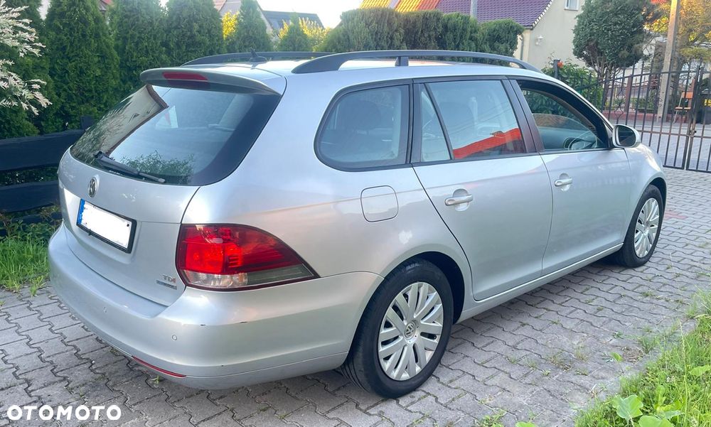 Volkswagen Golf 1.6 TDI (BlueMotion Technology) Comfortline - 4