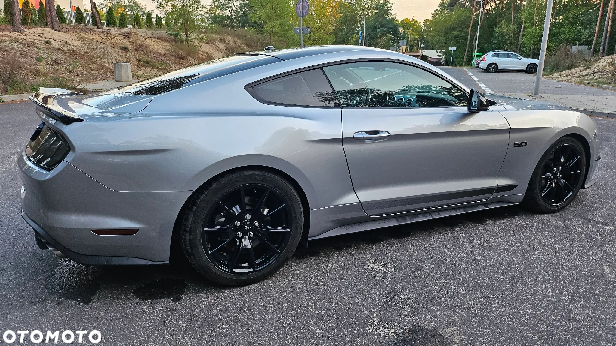 Ford Mustang 5.0 V8 GT - 4