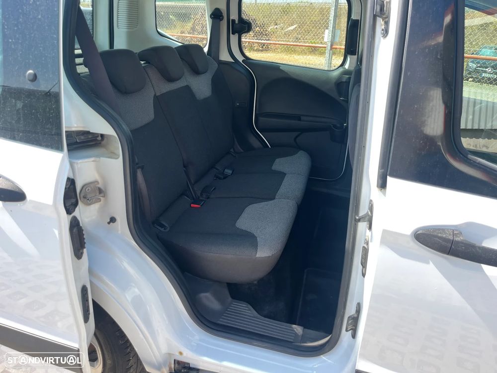 Ford Tourneo Courier 1.0 EcoBoost Ambiente - 7