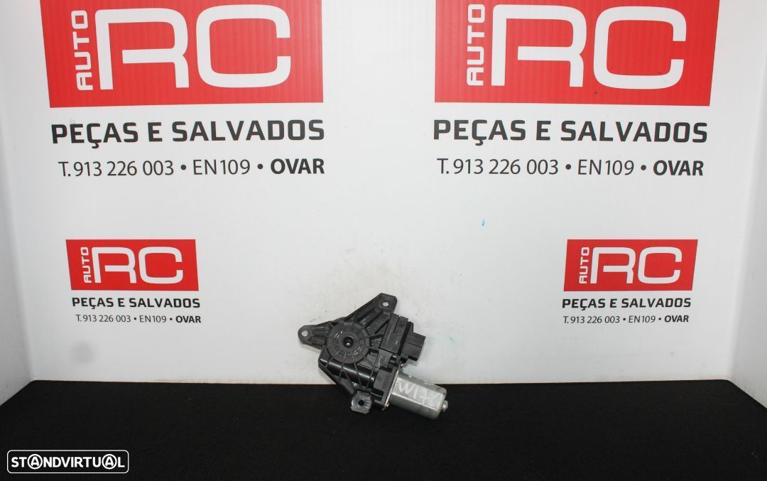 Motor Elevador Vidro Mercedes W176 - 1