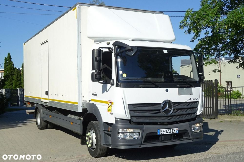 Mercedes-Benz Atego 1218 Euro6 tylko 323tys.km Kontener 18p winda Sprowadzony - 3