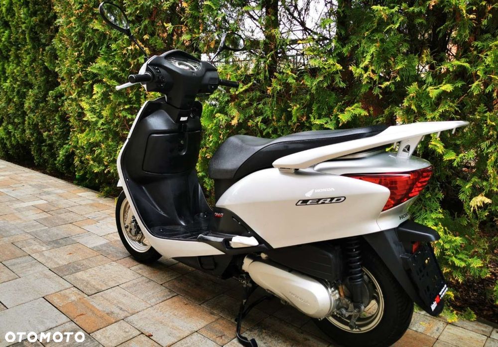 Honda Lead - 2