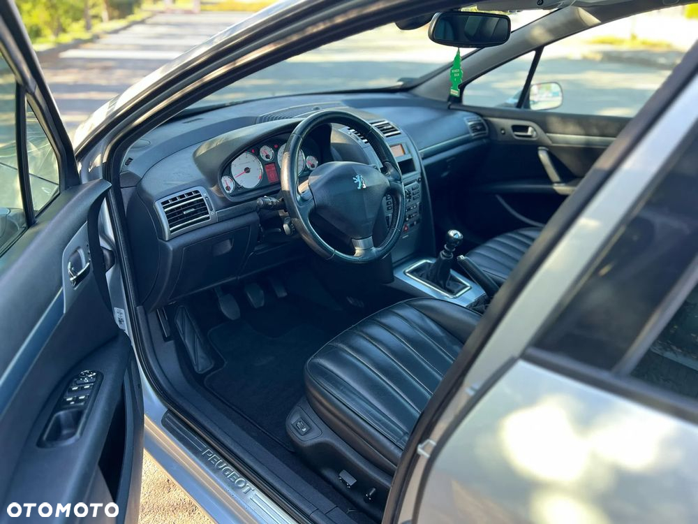 Peugeot 407 2.2 Intense - 37