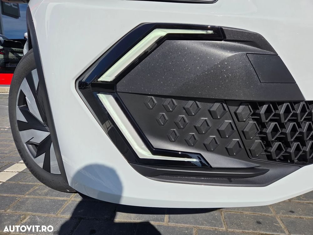 Renault Clio VI TCe 115 Evolution - 12