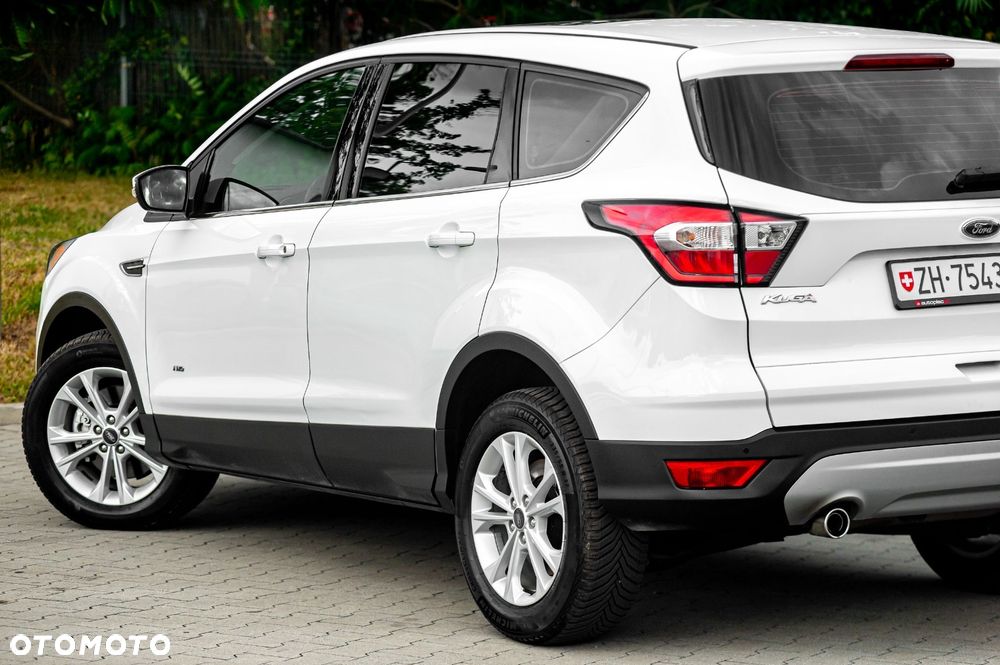 Ford Kuga 1.5 EcoBoost 4x4 Titanium - 15