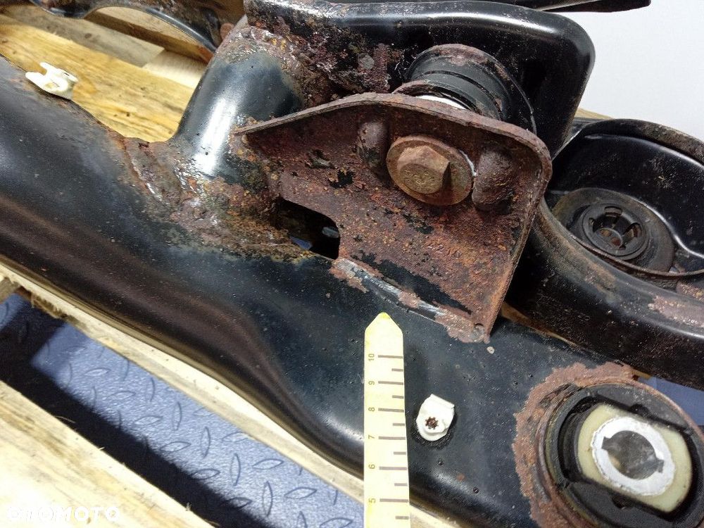 SKODA SUPERB III BELKA WÓZEK ZAWIESZENIA TYŁ 4X4 5Q0505235J - 7