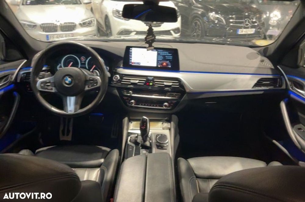 BMW Seria 5 520d xDrive AT - 15