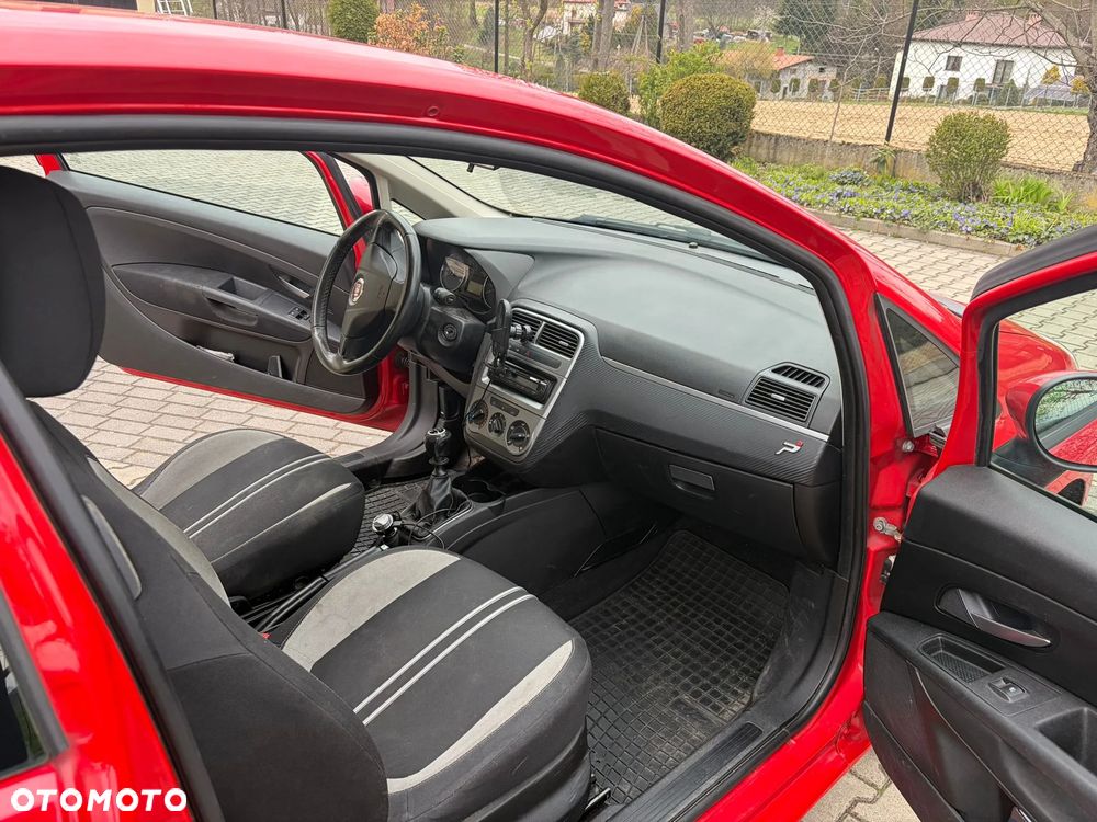 Fiat Grande Punto - 7