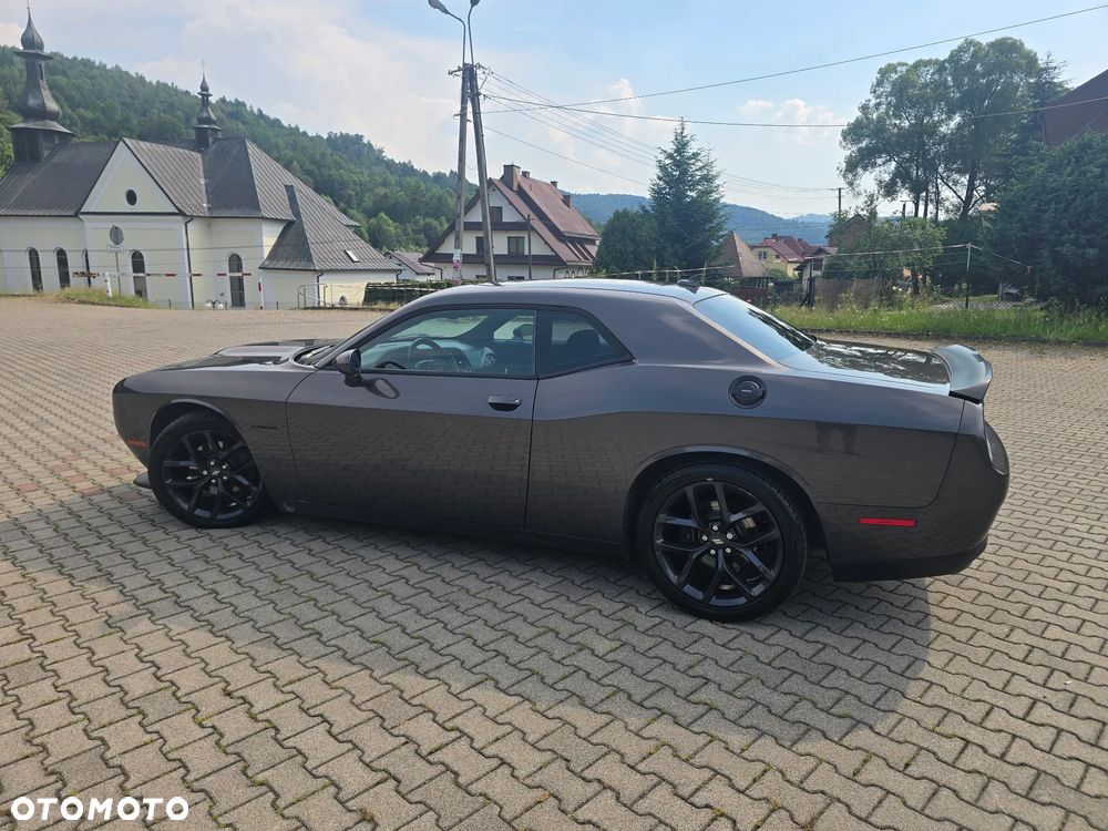Dodge Challenger 5.7 R/T - 9