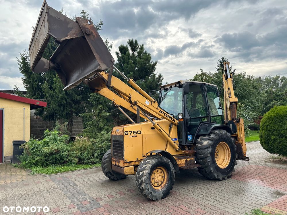 Ford 675D Turbo 4x4 Koparko Ładowarka Koparka - 12