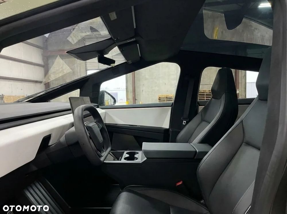 Tesla Cybertruck - 3