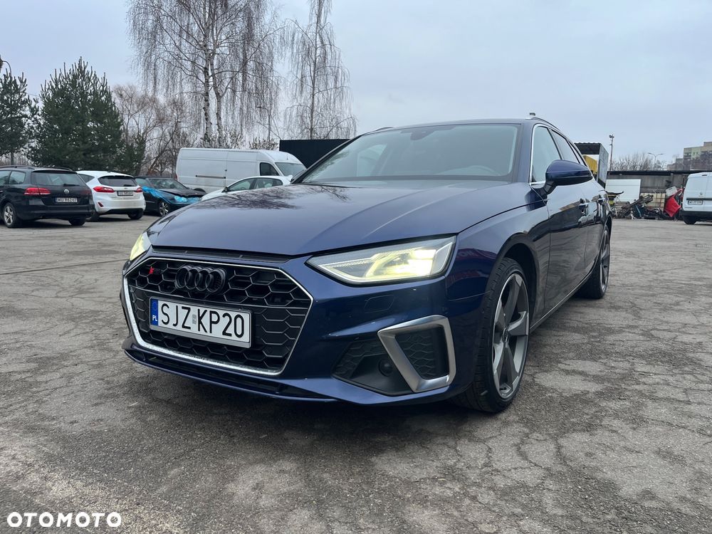 Audi A4 Avant 2.0 TDI S tronic - 1