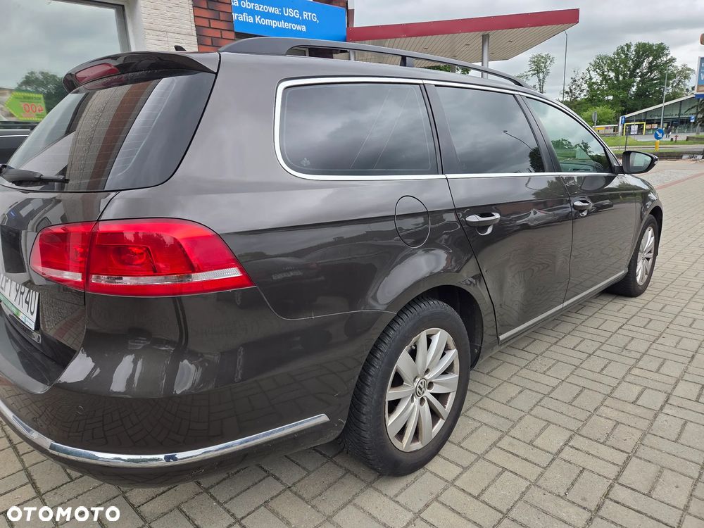 Volkswagen Passat 1.6 TDI Trendline - 4