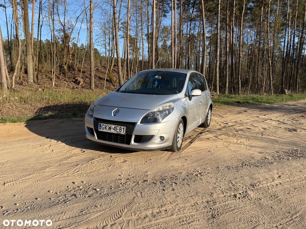 Renault Scenic 1.9 dCi Privilege - 3