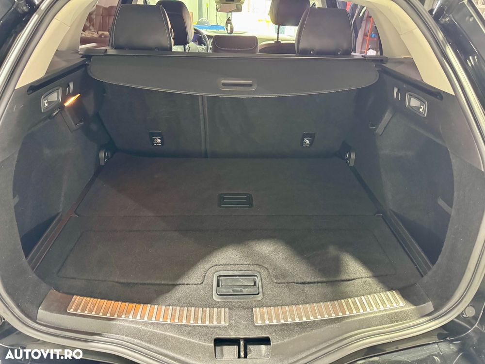 Renault Megane ENERGY dCi 110 EDC INTENS - 13