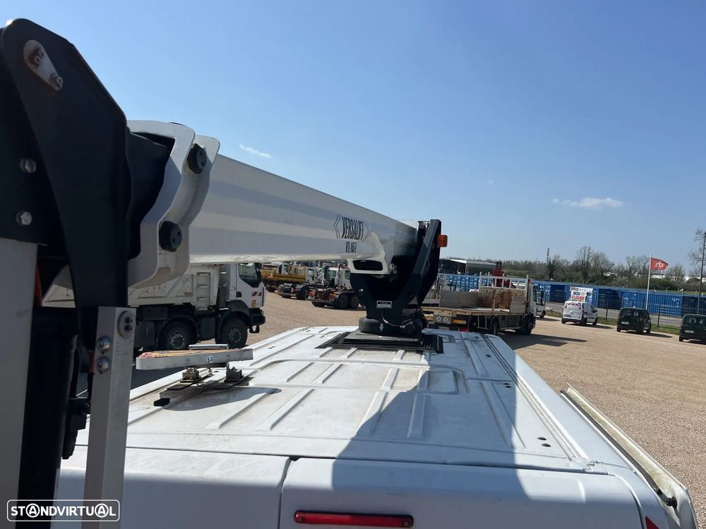 Renault Master III 2.3 dCi Plataforma Elevatória/Barquinha - 27