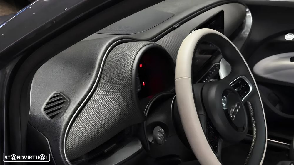 Fiat 500e La Prima - 14