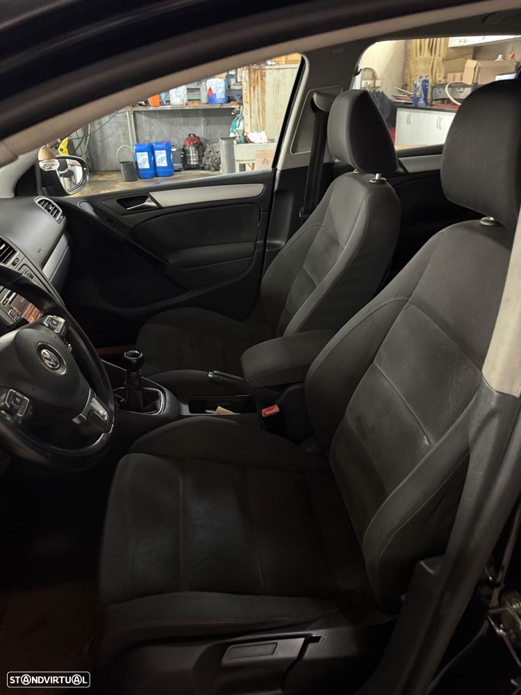 VW Golf 1.6 TDi Highline - 8