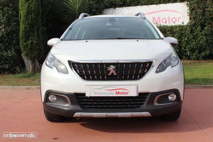 Peugeot 2008 1.2 PureTech Allure - 6