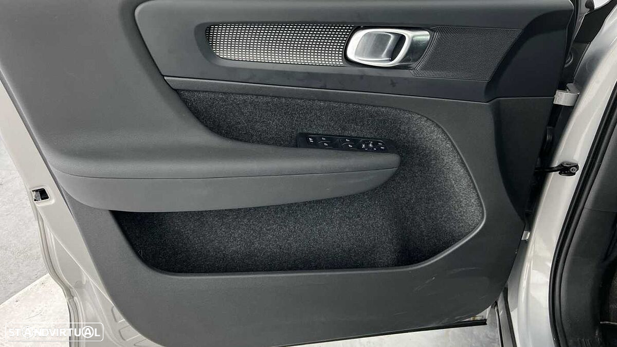 Volvo XC 40 - 19