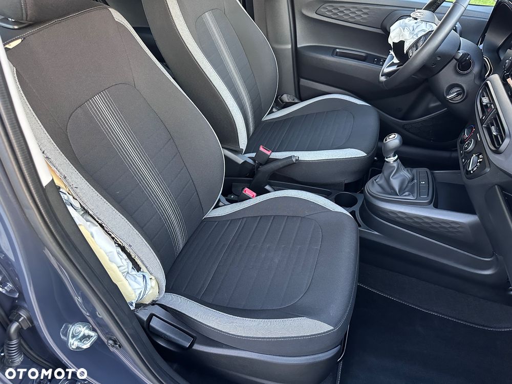 Hyundai i10 - 24