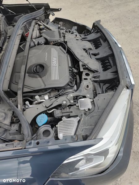 BMW X1 sDrive18i Advantage - 32